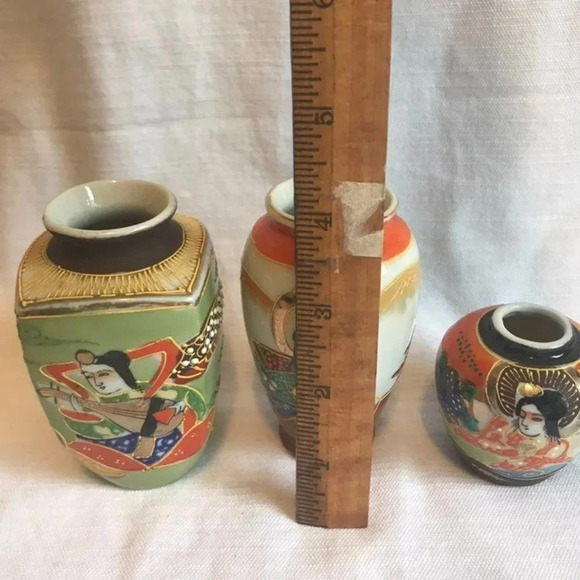 Vintage Made in Japan Mini Decorative Vases 3 pieces lot collection - Picture 3 of 5